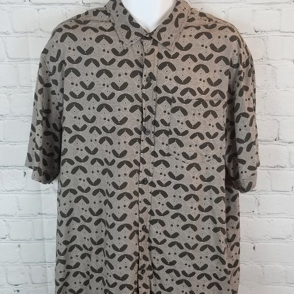 LuLaRoe Mens Shirt Brown Unique Pattern X Large - Picture 2 of 6